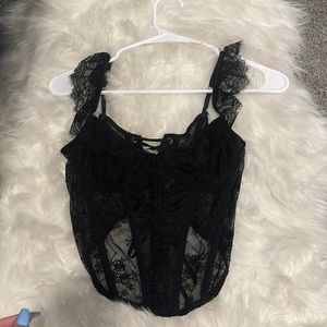 urban outfitters butterfly corset